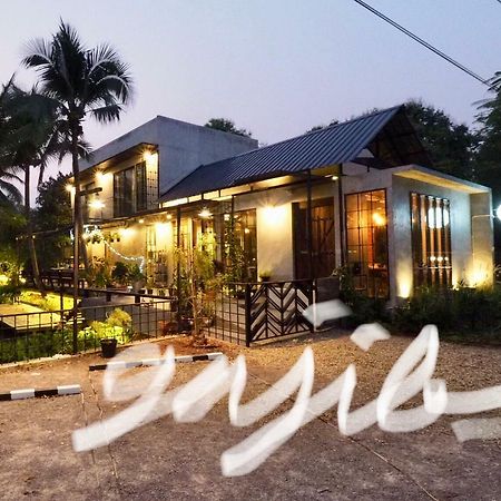 Gajib Bed&Breakfast Amphawa Ngoại thất bức ảnh