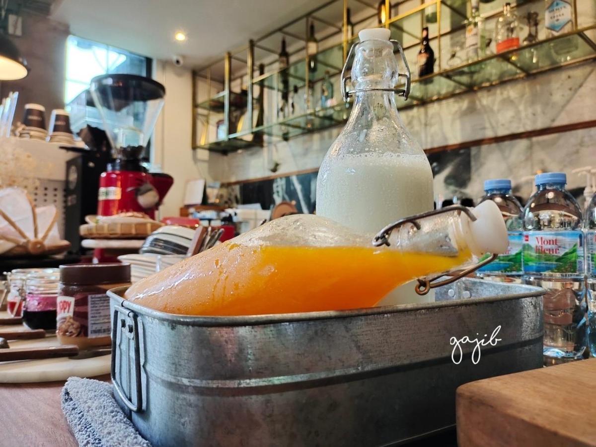 Gajib Bed&Breakfast Amphawa Ngoại thất bức ảnh