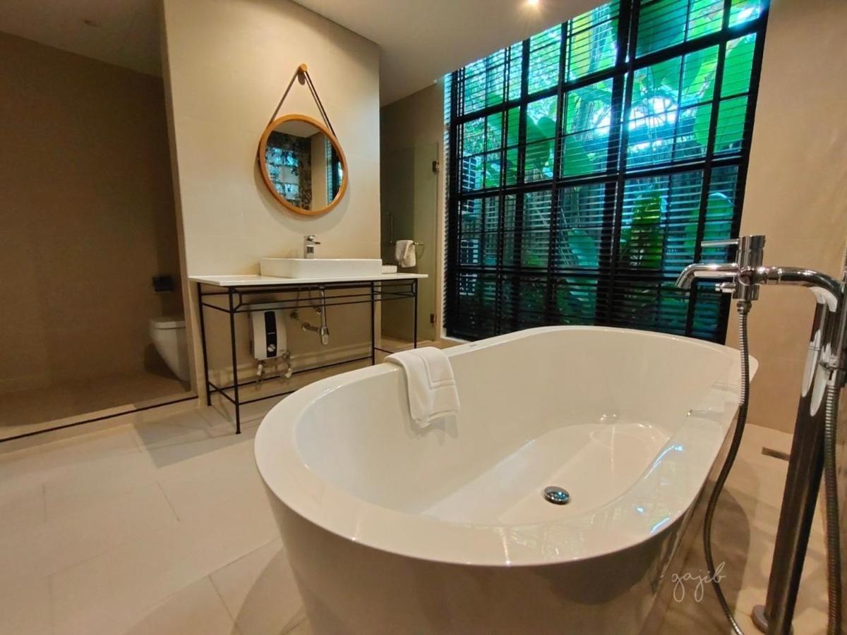 Gajib Bed&Breakfast Amphawa Ngoại thất bức ảnh